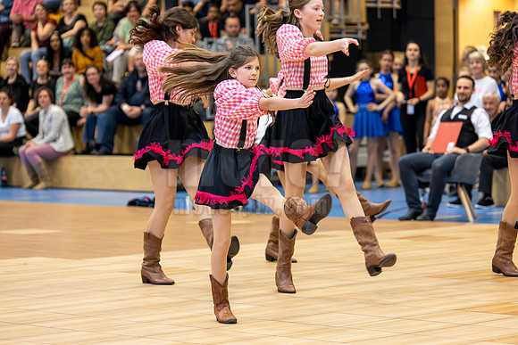 swiss_line_dance_Samstag_Nachmittag-400.jpg