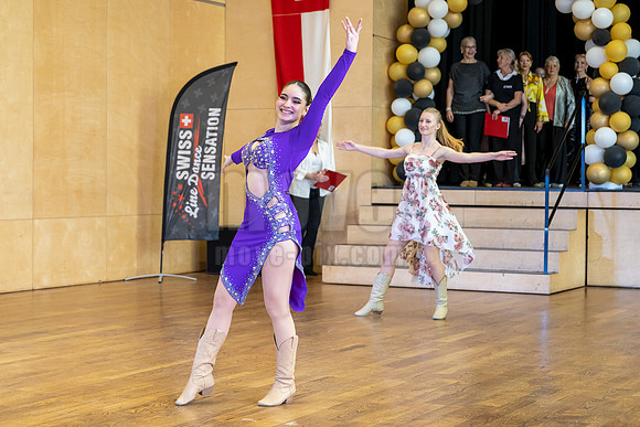 swiss_line_dance_samstag_nachmittag-035.jpg