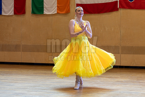 swiss_line_dance_samstag_nachmittag-078.jpg