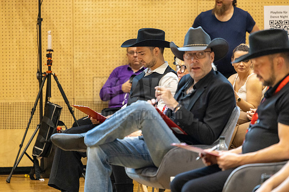 swiss_line_dance_Sonntag_Vormittag-003.jpg
