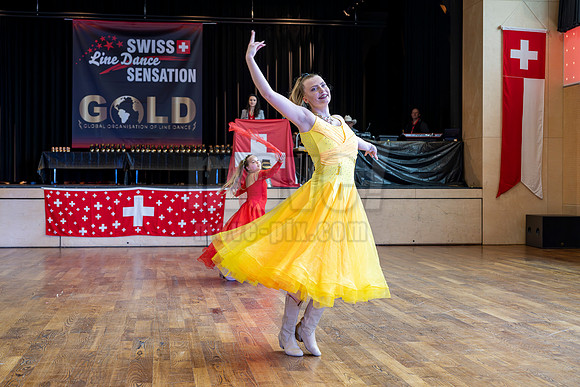 swiss_line_dance_samstag_nachmittag-079.jpg