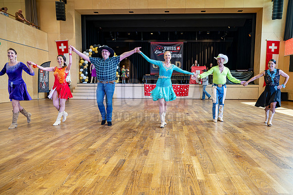 swiss_line_dance_samstag_nachmittag-167.jpg
